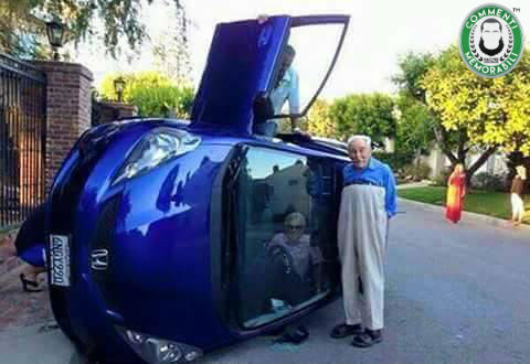 Anziani in automobile